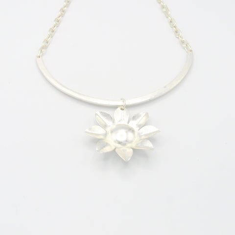 Flowers Musa Silver-Tone Necklace