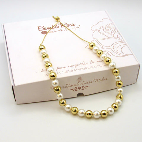 White And Golden Pearls Necklace