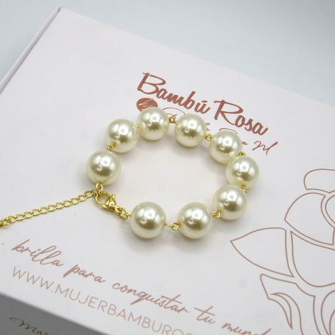 Pearls And Chain Golden Bracelet