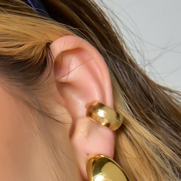 Smooth Ear Cuff Connection Golden