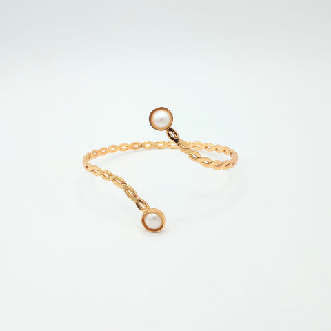 Golden Pearl Spiral Bracelet